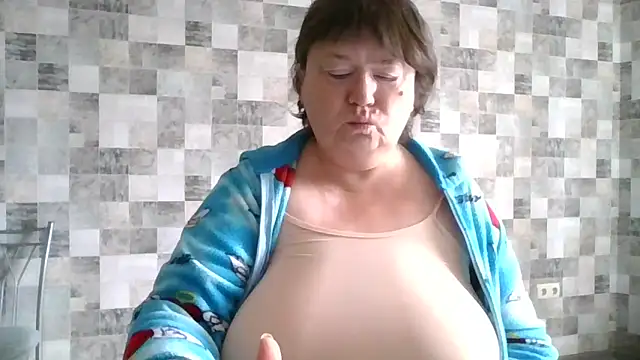 RipeMelon4561 online show from October 28, 2025, 6:23 am