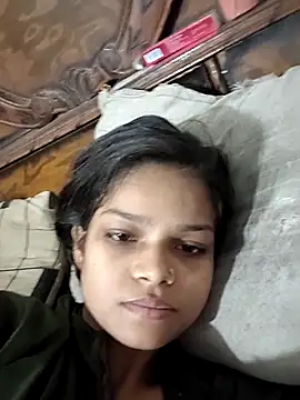 Komal0099 online show from November 4, 2025, 2:59 am