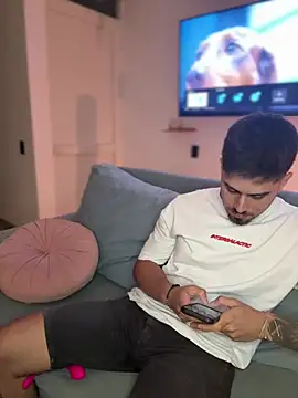 Tomas Olivia online show from February 7, 2026, 5:15 am