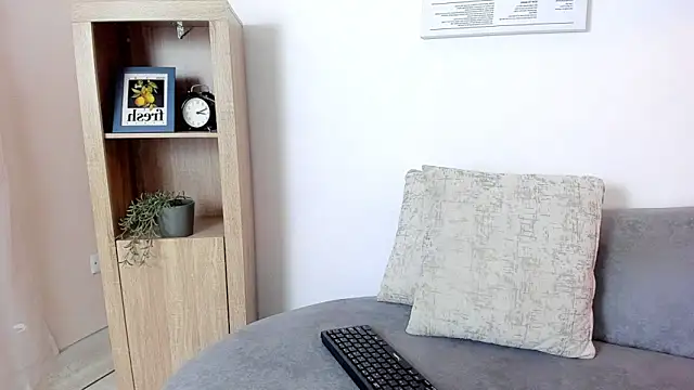 Snapshot of oblivion_deku chatting on February 13, 2026, 2:06 pm oblivion deku online show from February 13, 2026, 2:06 pm