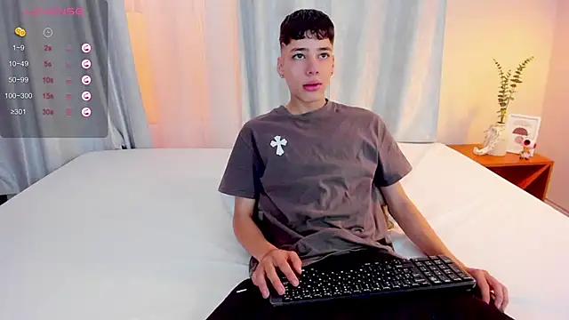 Snapshot of oblivion_deku chatting on February 26, 2026, 1:55 pm oblivion deku online show from February 26, 2026, 1:55 pm