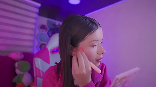 Lana Dreams  online show from December 3, 2025, 1:06 am