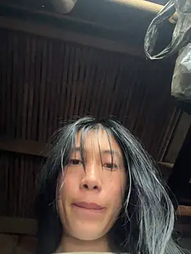 Snapshot of EmLy02 chatting on March 12, 2026, 2:17 am EmLy02 online show from March 12, 2026, 2:17 am