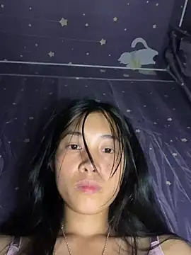 EmLy02 online show from July 22, 2026, 11:01 am