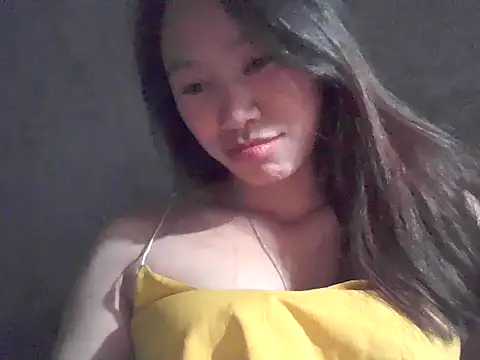 fanchunn online show from December 2, 2025, 1:13 pm