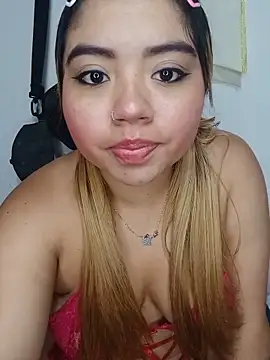 Emily  Hott online show from June 21, 2026, 4:07 am