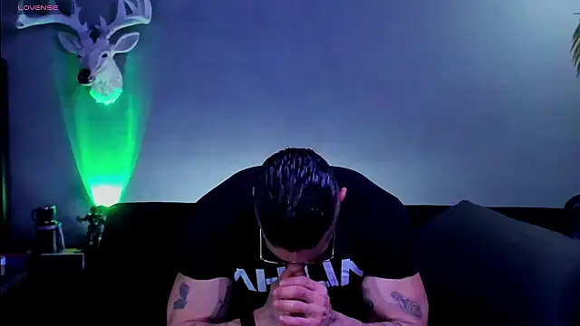 dennis cox1 online show from February 12, 2026, 4:56 am