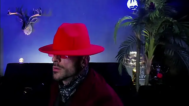 Snapshot of dennis_cox1 chatting on April 4, 2026, 2:18 am dennis cox1 online show from April 4, 2026, 2:18 am