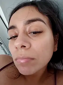 demonicangelic online show from April 2, 2026, 3:19 pm