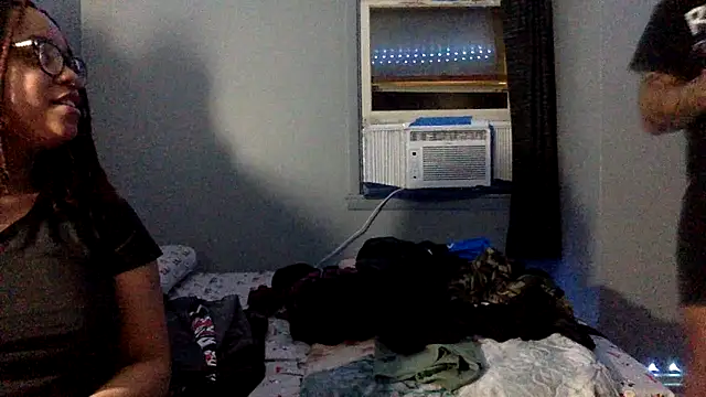 Snapshot of Kingstrokezxx chatting on February 12, 2026, 1:38 am Kingstrokezxx online show from February 12, 2026, 1:38 am