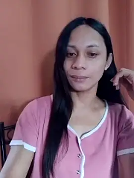 missruffa online show from December 1, 2025, 12:55 am