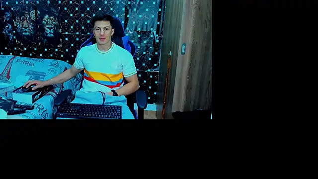 Snapshot of javiersexymann chatting on December 4, 2025, 11:48 pm javiersexymann online show from December 4, 2025, 11:48 pm