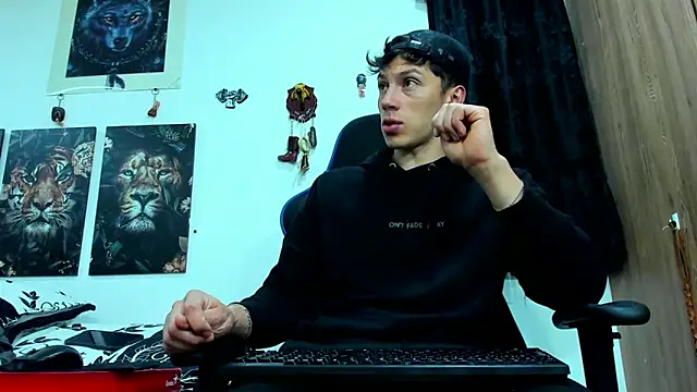 Snapshot of javiersexymann chatting on March 5, 2025, 6:54 am javiersexymann online show from March 5, 2025, 6:54 am