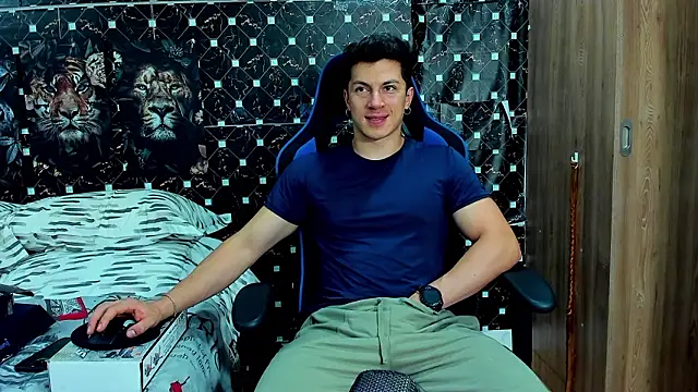 javiersexymann online show from March 2, 2026, 2:12 am