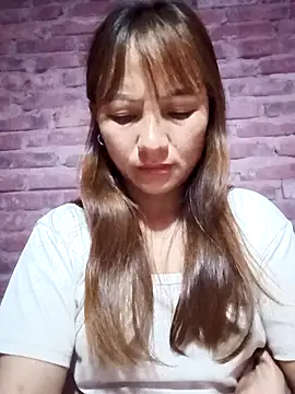 Snapshot of Mini3333 chatting on April 12, 2026, 10:24 pm Mini3333 online show from April 12, 2026, 10:24 pm