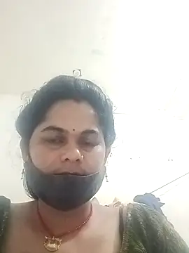 JULEE-740 online show from October 23, 2025, 11:47 pm