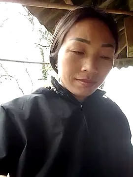 lucybaby00 online show from February 4, 2026, 9:59 am