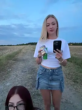 emilypeperoni online show from July 28, 2026, 7:50 pm