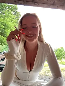 emilypeperoni online show from July 5, 2026, 7:21 pm