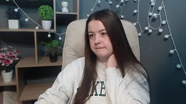 Snapshot of MavkaCute chatting on January 18, 2026, 7:28 pm MavkaCute online show from January 18, 2026, 7:28 pm