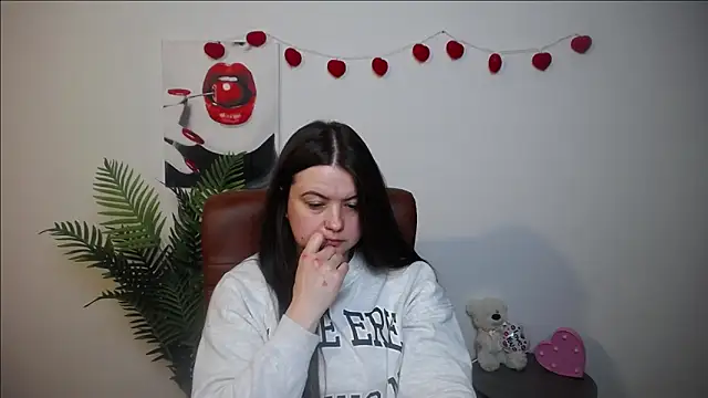 Snapshot of MavkaCute chatting on February 11, 2026, 7:58 pm MavkaCute online show from February 11, 2026, 7:58 pm