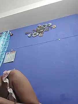 Snapshot of Hotcupale345 chatting on February 9, 2026, 10:57 am Hotcupale345 online show from February 9, 2026, 10:57 am