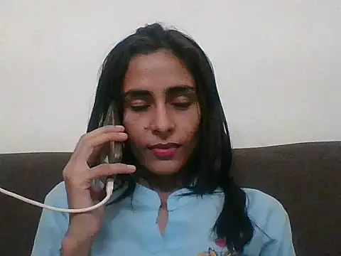 Snapshot of Your-muskan chatting on October 18, 2025, 11:34 am Your-muskan online show from October 18, 2025, 11:34 am
