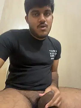 hotboy hyd1 online show from May 27, 2026, 7:54 pm