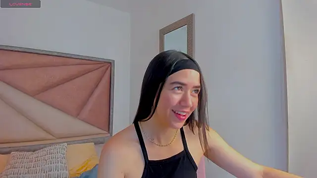 SaraWagner  online show from March 3, 2026, 12:17 am