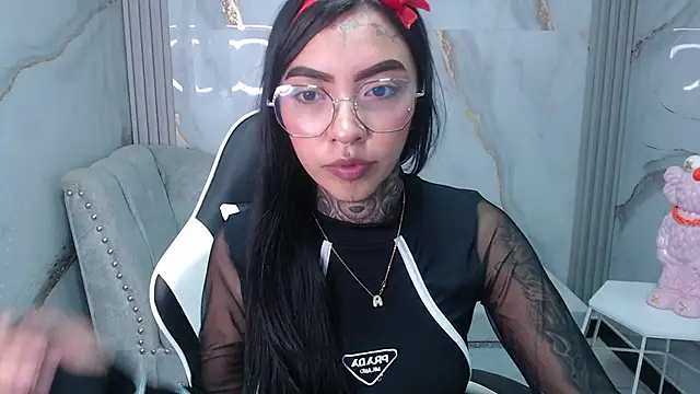 Snapshot of Ashley_Blum_v chatting on September 25, 2025, 8:04 pm Ashley Blum v online show from September 25, 2025, 8:04 pm