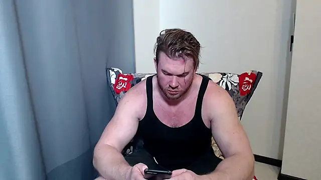 Snapshot of ThorHemsworthRU chatting on March 19, 2025, 5:52 am ThorHemsworthRU online show from March 19, 2025, 5:52 am