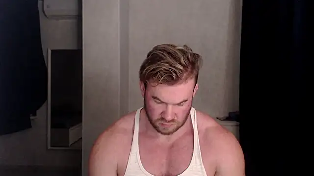 Snapshot of ThorHemsworthRU chatting on December 18, 2024, 4:20 am ThorHemsworthRU online show from December 18, 2024, 4:20 am