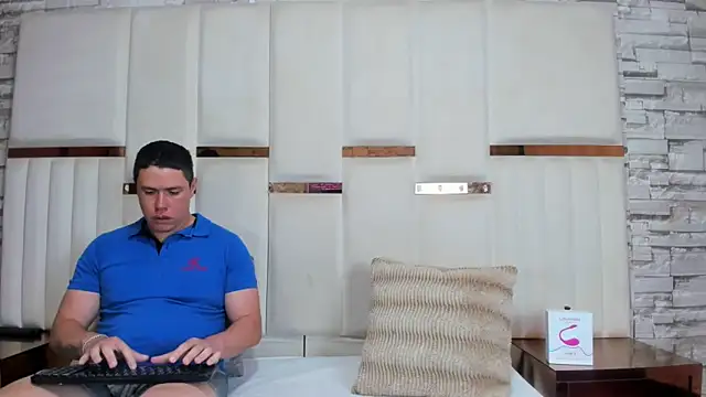 CandyandSteven online show from February 18, 2026, 3:04 am