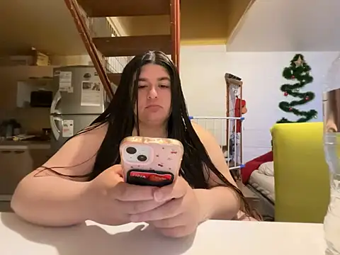 Snapshot of Tukatita69 chatting on January 6, 2026, 2:04 am Tukatita69 online show from January 6, 2026, 2:04 am