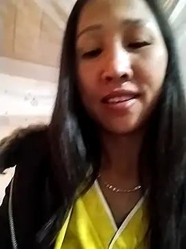 cute love00 online show from January 6, 2026, 6:28 am