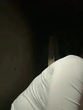 Snapshot of adbosa_00 chatting on March 10, 2026, 11:14 am adbosa 00 online show from March 10, 2026, 11:14 am