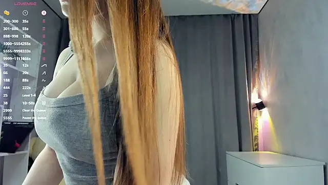 Snapshot of BelleDream chatting on March 13, 2026, 6:13 pm BelleDream online show from March 13, 2026, 6:13 pm