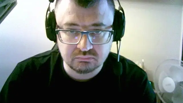 SirAbuser online show from November 7, 2025, 7:35 am