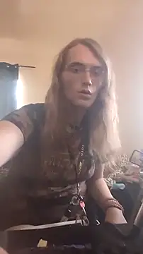 Snapshot of BlondeyMiyMiy chatting on September 8, 2025, 8:41 pm BlondeyMiyMiy online show from September 8, 2025, 8:41 pm