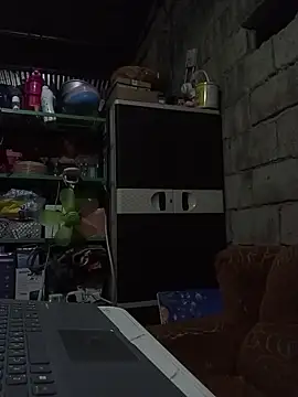 Snapshot of oceanlover23 chatting on October 31, 2025, 9:00 pm oceanlover23 online show from October 31, 2025, 9:00 pm