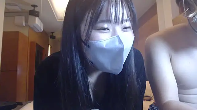 BROsister online show from December 2, 2025, 11:01 am