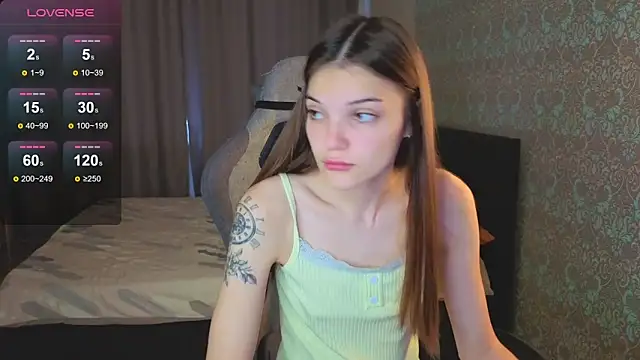 Snapshot of magic_shy_ chatting on September 25, 2025, 1:22 am magic shy  online show from September 25, 2025, 1:22 am