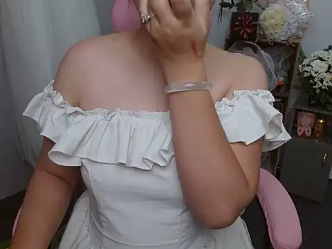 Snapshot of Chipu_lovely11 chatting on October 18, 2025, 3:58 pm Chipu lovely11 online show from October 18, 2025, 3:58 pm