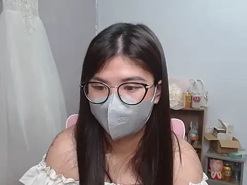 Snapshot of Chipu_lovely11 chatting on October 15, 2025, 3:42 pm Chipu lovely11 online show from October 15, 2025, 3:42 pm