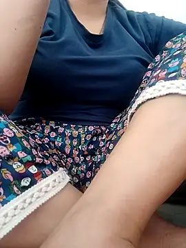 Snapshot of _Babyrose_ chatting on November 25, 2025, 2:23 am Babyrose online show from November 25, 2025, 2:23 am