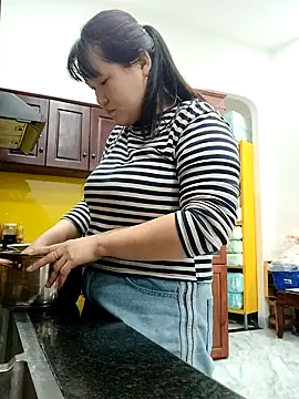 Snapshot of _Babyrose_ chatting on October 25, 2025, 3:17 am Babyrose online show from October 25, 2025, 3:17 am