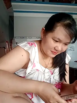Snapshot of _Babyrose_ chatting on October 15, 2025, 6:00 am Babyrose online show from October 15, 2025, 6:00 am
