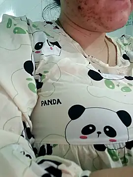 Snapshot of _Babyrose_ chatting on January 8, 2026, 4:24 pm Babyrose online show from January 8, 2026, 4:24 pm