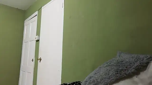 Snapshot of Liaprettygirl chatting on March 8, 2026, 2:04 am Liaprettygirl online show from March 8, 2026, 2:04 am