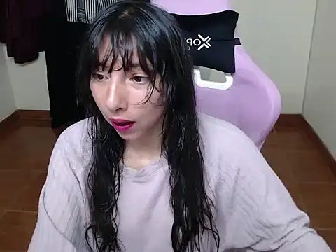 ScarlettShirahoshi online show from November 16, 2025, 8:35 pm